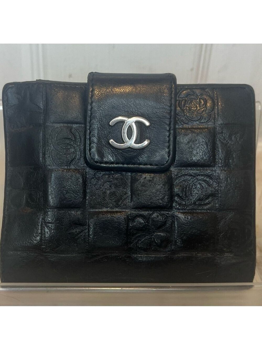 ❤️CHANEL PRECIOUS SYMBOLS ICON LUCKY COMPACT WALLET
